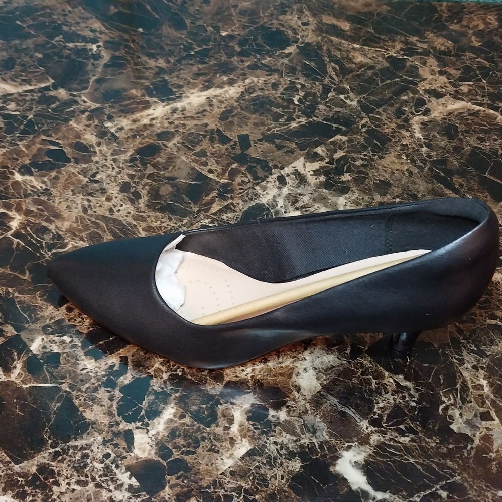 Clarks Women's Linvale Jerica Pump Size 7-M (37208)